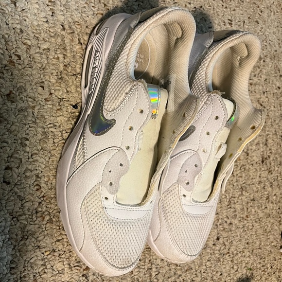 White Nike airmax - Picture 2 of 3